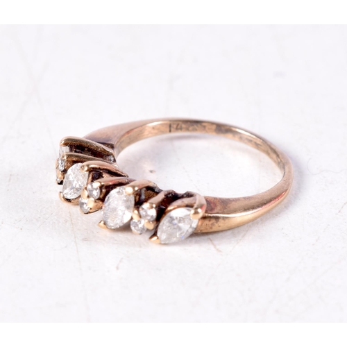 1368 - A 14CT GOLD AND DIAMOND RING. I. 2.5 grams.