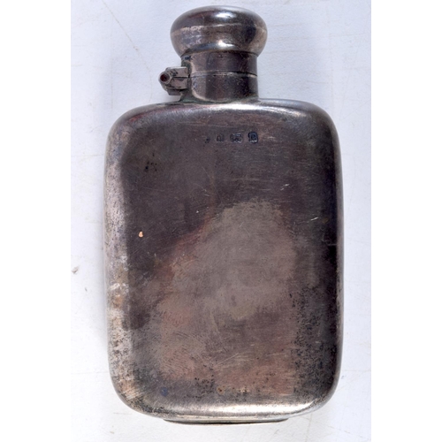 1391 - AN EDWARDIAN SILVER HIP FLASK. Birmingham 1904. 74 grams. 10 cm x 5.75 cm.