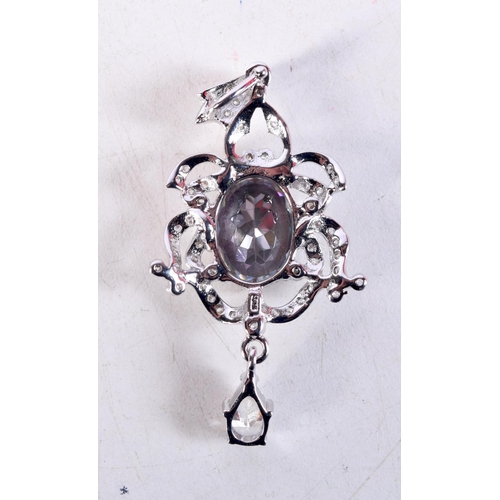 1415 - A SILVER PENDANT. 9.7 grams. 6 cm x 3 cm.