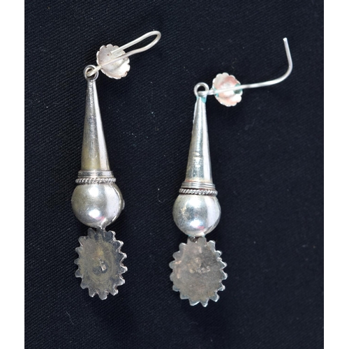 1436 - A PAIR OF SILVER EARRINGS. 10.5 grams. 6.75 cm long.