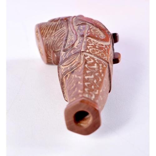 1452 - A JAPANESE BOXWOOD PISTOL NETSUKE. 10 cm x 4.25 cm.