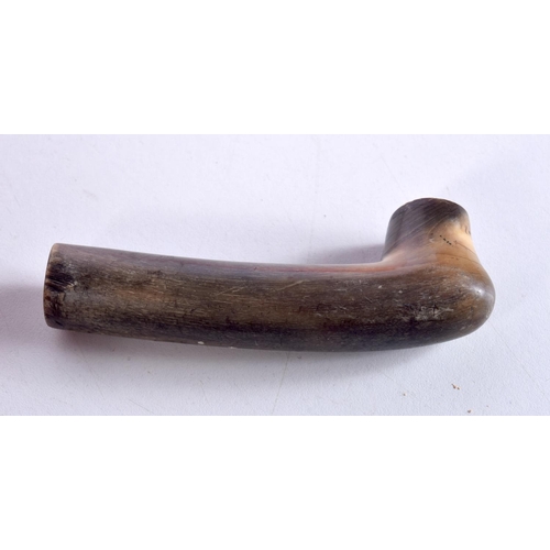 1461 - AN ANTIQUE CARVED RHINOCEROS HORN WALKING CANE HANDLE. 10 cm x 3.25 cm.