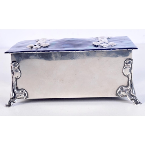 1549 - AN EDWARDIAN SILVER AND ENAMEL CASKET. London 1902. 641 grams. 16.5 cm x 10.25 cm.