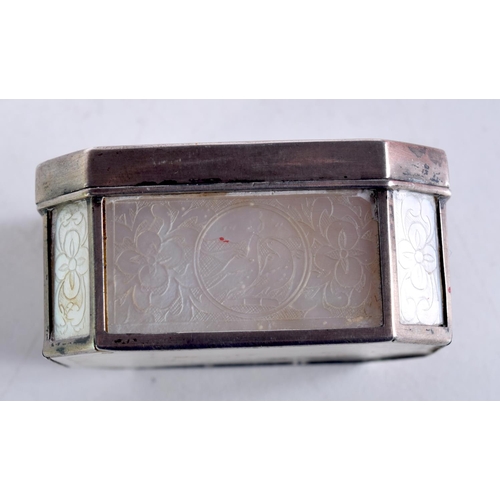 1620 - A SMALL 18TH CENTURY CONTINENTAL SILVER AND MOTHER OF PEARL BOX. 50.7 grams. 5.5 cm x 4.5 cm.