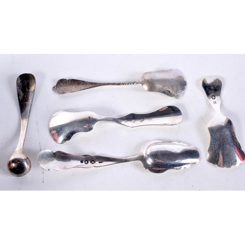 1622 - FIVE ANTIQUE SILVER CADDY SPOONS. 52 grams. (5)