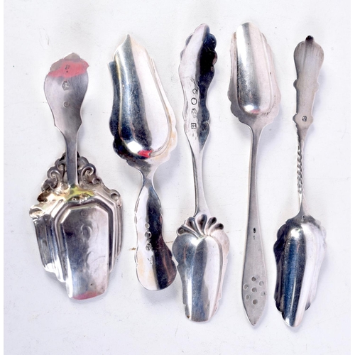 1635 - FIVE ANTIQUE SILVER CADDY SPOONS. 52 grams. (5)