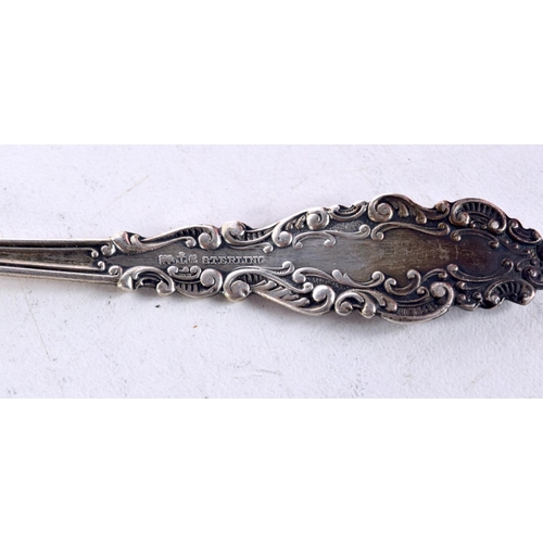 1638 - AN ANTIQUE SILVER. 13 grams. 12 cm long.