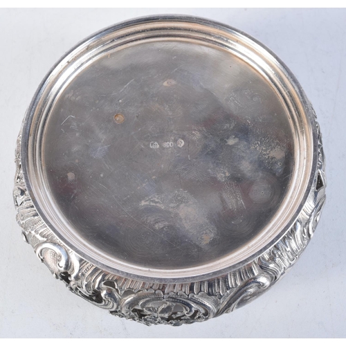 1710 - AN ANTIQUE CONTINENTAL SILVER COASTER. 168 grams. 11.5 cm wide.