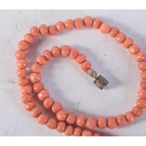 1739 - AN ART DECO CORAL NECKLACE. 8.8 grams. 43 cm long.