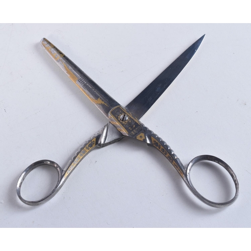 1749 - A PAIR OF ANTIQUE ENGRAVED CONTINENTAL SCISSORS. 18.5 cm long.