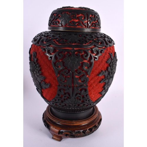 2010 - AN EARLY 20TH CENTURY CHINESE TWO COLOUR CINNABAR LACQUER GINGER JAR AND COVER Late Qing/Republic. 2... 