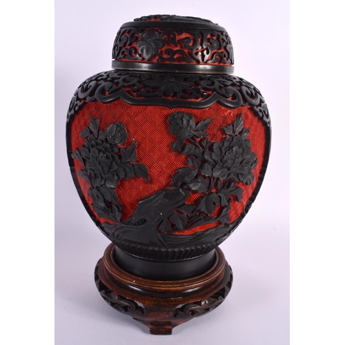 2010 - AN EARLY 20TH CENTURY CHINESE TWO COLOUR CINNABAR LACQUER GINGER JAR AND COVER Late Qing/Republic. 2... 