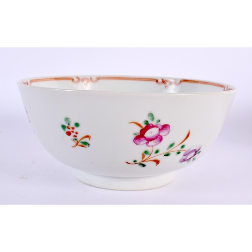 2052 - AN 18TH CENTURY CHINESE EXPORT FAMILLE ROSE TEAPOT AND COVER Qianlong, together with similar bowls e... 