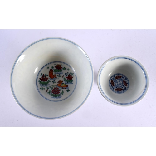 2121 - A CHINESE DOUCAI PORCELAIN SANDUAO DUCK BOWL 20th Century, together with a dish, bowl and stem cup. ... 