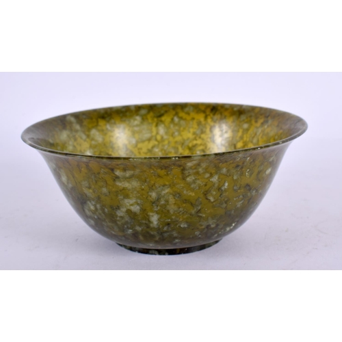 2201 - AN EARLY 20TH CENTURY CHINESE CARVED JADE BOWL Late Qing/Republic. 12.5 cm diameter.