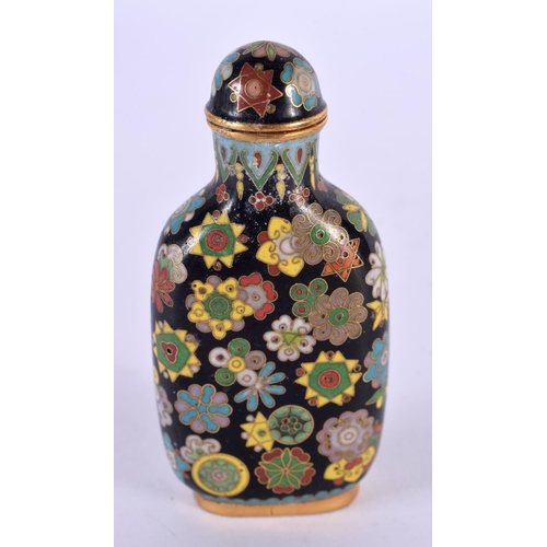 2257 - AN EARLY 20TH CENTURY CHINESE CLOISONNE ENAMEL SNUFF BOTTLE Late Qing/Republic. 7 cm x 3.5 cm.