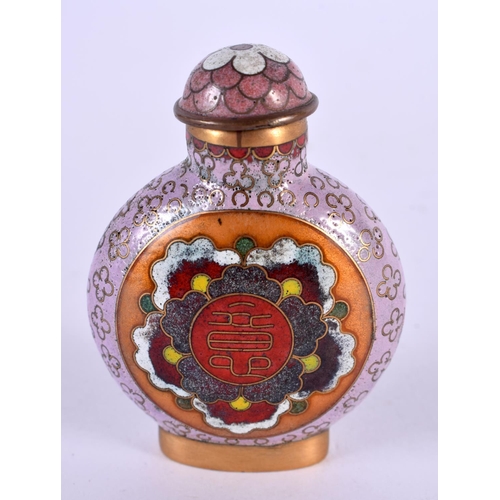 2265 - AN EARLY 20TH CENTURY CHINESE CLOISONNE ENAMEL SNUFF BOTTLE Late Qing/Republic. 6.5 cm x 4.5 cm.