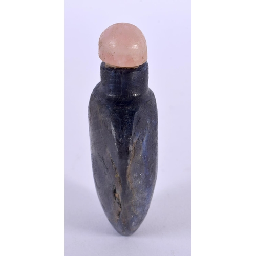 2268 - AN UNUSUAL 19TH CENTURY CHINESE CARVED POLISHED STONE SNUFF BOTTLE Qing. 7.5 cm x 4 cm.