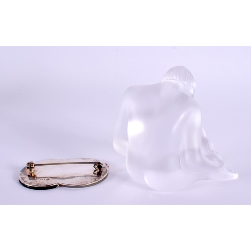 123 - A FRENCH LALIQUE GLASS FIGURE OF A FEMALE together with a silver mounted art deco brooch. Largest 7 ... 