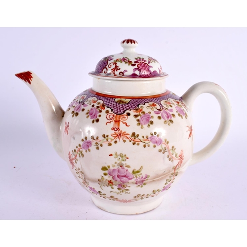 199 - 18th c. Lowestoft teapot and cover painted with a Curtis type pattern. 16cm high.