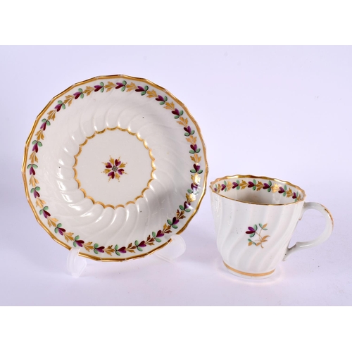 223 - Late 18th century Flight Barr shankered cups and saucers or trios and a plain blue and gilt teabowl ... 