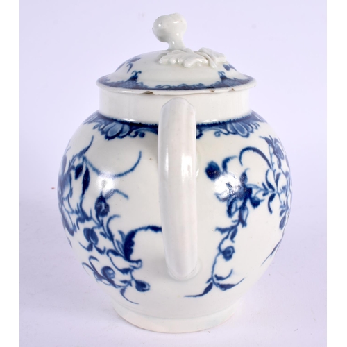 268 - 18th century Worcester teapot and cover painted with the Mansfield pattern. 12cm high.