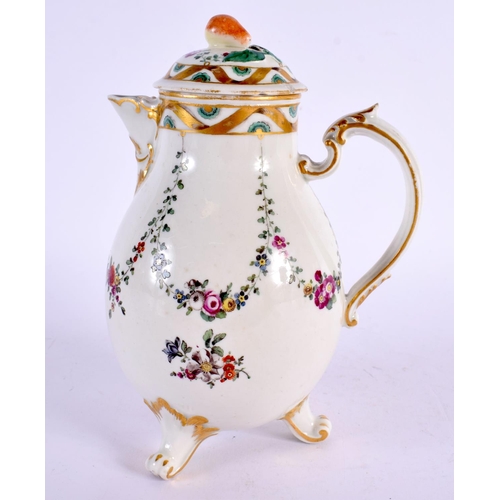 281 - 18th century Ludwigsburg jug and cover painted with garlands. 17cm high.