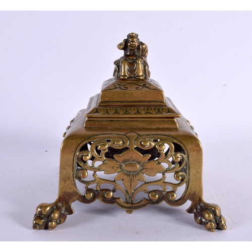 295 - A 19TH CENTURY EUROPEAN AESTHETIC MOVEMENT BRONZE INKWELL AND COVER formed with a seated Japanese fi... 