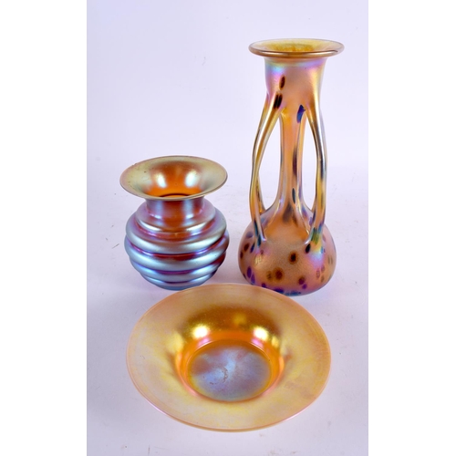 32 - AN ART NOUVEAU IRIDESCENT GLASS VASE together with another ribbed vase & a dish. Largest 23 cm high.... 