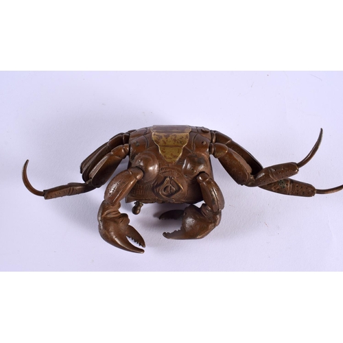 330 - A 19TH CENTURY JAPANESE MEIJI PERIOD BRONZE OKIMONO OF A CRAB of naturalistic form. 16 cm x 7 cm.