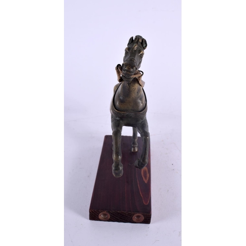 425 - A 19TH CENTURY EUROPEAN GRAND TOUR BRONZE FIGURE OF A HORSE modelled rearing. 17 cm x 17 cm.