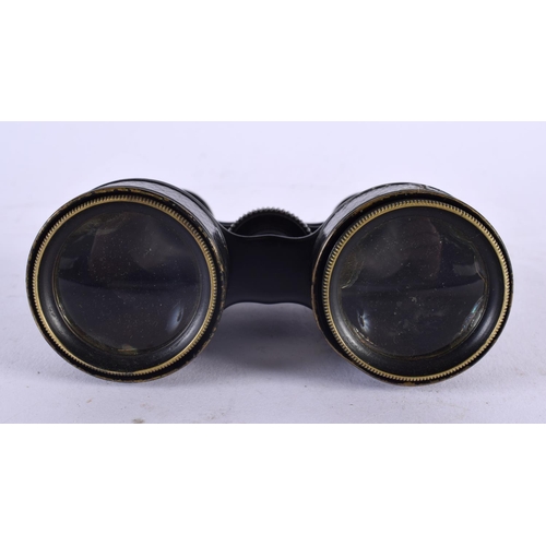 426 - A PAIR OF SCOTTISH LENNIE OPTICIANS OPERA GLASSES. 10 cm x 8 cm extended.