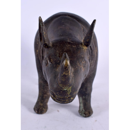 457 - A LARGE 19TH ENTURY AFRICAN BRONZE FIGURE OF A RHINOCEROS. 27 cm x 18 cm.