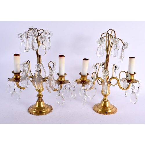 500 - A PAIR OF VINTAGE BRASS AND CRYSTAL GLASS GIRONDOLE CANDLEABRA. 33 cm x 17 cm.