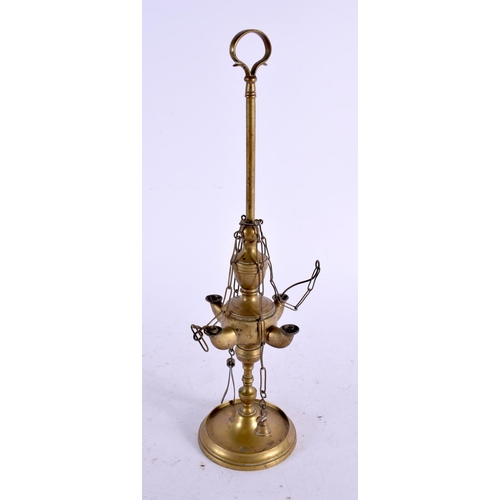 532 - A 19TH CENTURY FLORENTINE LUCERNE BRONZE OIL LAMP. 30 cm high.