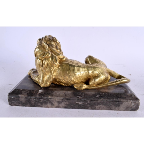 565 - French School (18th/19th Century) Pair, Gilt bronze, Lions upon marble bases. 22 cm x 12 cm.