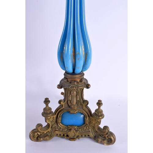 604 - A RARE LARGE 19TH CENTURY BLUE OPALINE GLASS AND BRONZE OIL LAMP. 80 cm high.