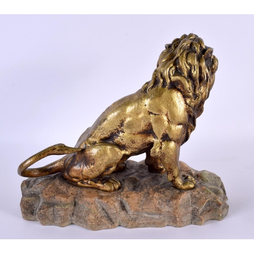 615 - French School (C1900) Pair, Bronze lion and lioness. Largest 24 cm x 21 cm.