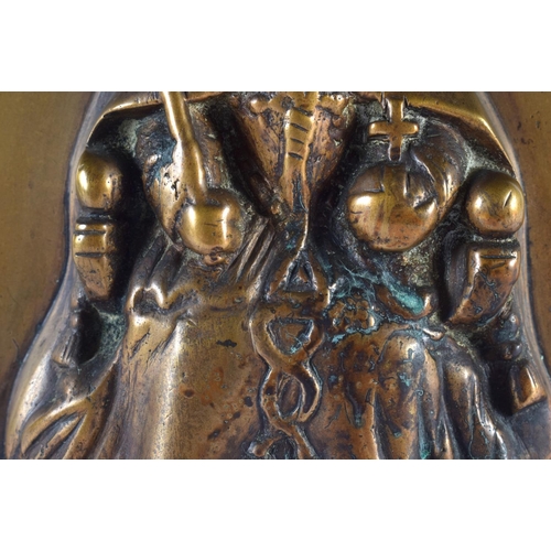 685 - AN 18TH CENTURY CONTINENTAL BRONZE PLAQUE depicting a seated queen upon a throne. 15 cm x 12 cm.