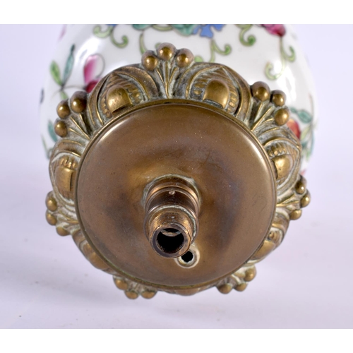 70 - A 19TH CENTURY FRENCH PORCELAIN COUNTRY HOUSE LAMP after the Canton famille rose original. 28 cm hig... 