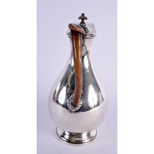 1119 - AN ANTIQUE JAMES DIXON & SON ANTLER HORN HUNTING CLARET JUG. 757 grams. 26 cm x 16 cm.