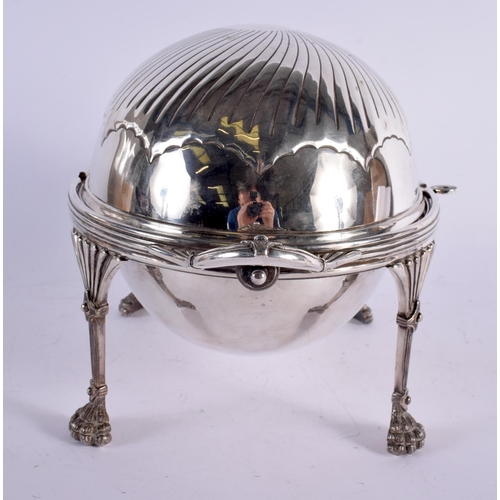 1124 - A LARGE VICTORIAN SILVER PLATED REVOLVING MEAT DISH with paw feet. 34 cm x 20 cm.