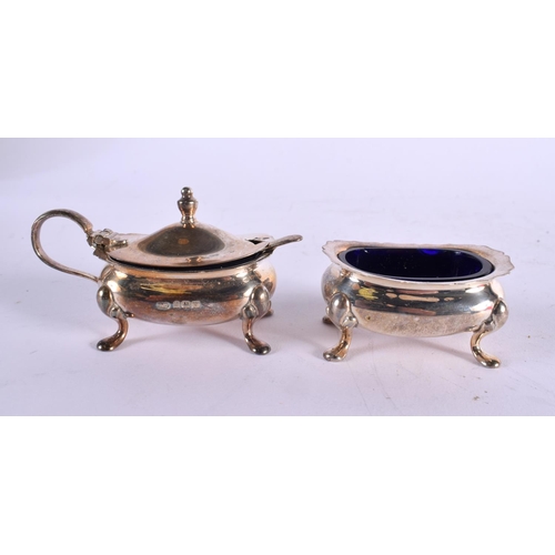 1131 - A HARLEQUIN SILVER CRUET SET. Birmingham 1898 to 1952. Silver 209 grams. Largest 8.25 cm x 4.5 cm. (... 