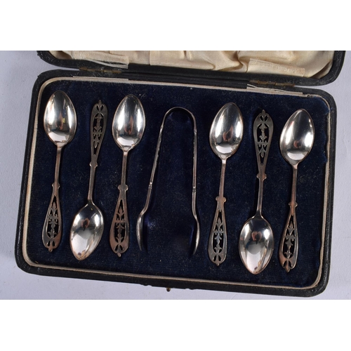 1137 - FOUR CASED SETS OF SILVERWARE. London 1888 to Sheffield 1925. 291 grams. (qty)