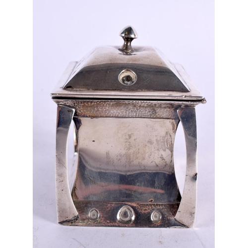 1185 - A LOVELY EDWARDIAN ART NOUVEAU SILVER TEA CADDY AND COVER of stylised form. London 1903. 195 grams. ... 