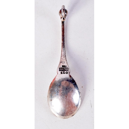 1437 - DANISH SILVER SALT SPOON. Stamped Sterling Denmark 925, 5.7cm x 1.6cm, weight 6g