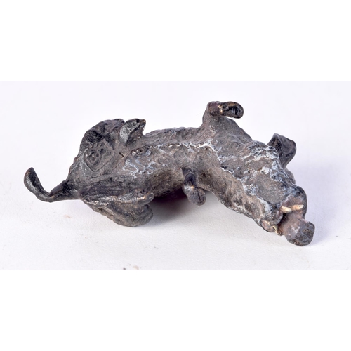 1472 - A VIENNA BRONZE BOAR. 3.25 cm x 6.5 cm.