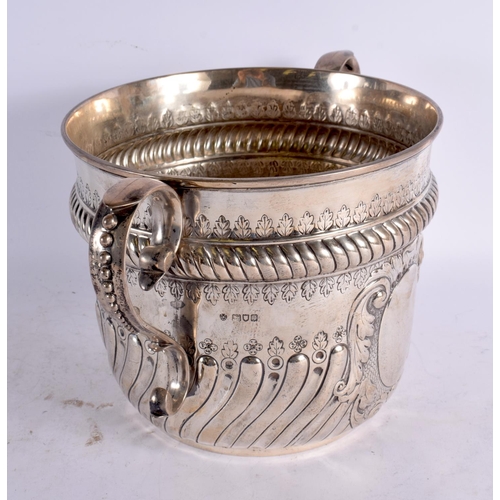 1532 - A MASSIVE EDWARDIAN SILVER PORRINGER of Royal Interest, presented by Her Majesty the Queen to Dr Joh... 