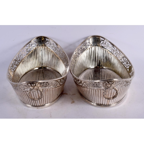 1533 - A LARGE PAIR OF VICTORIAN SILVER BASKETS. Sheffield 1882. 1312 grams. 33.5 cm x 17 cm.