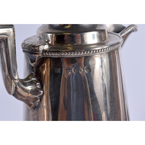 1561 - A VICTORIAN SILVER CLARET JUG. 894 grams overall. London 1885. 31 cm x 14 cm.